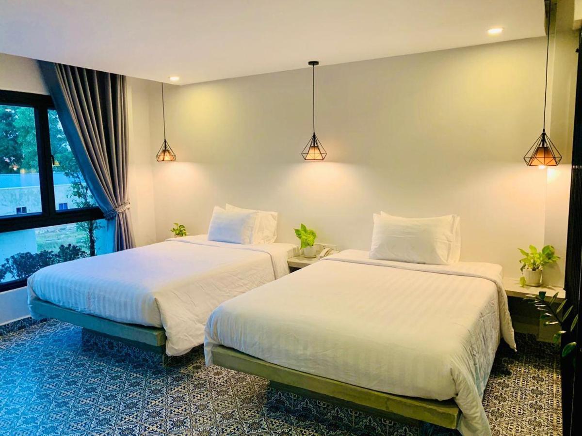 Raing Phnom Bungalow 贡布 外观 照片