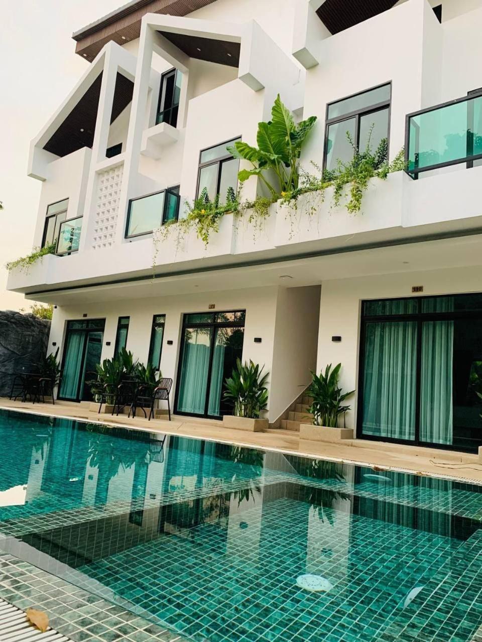 Raing Phnom Bungalow 贡布 外观 照片